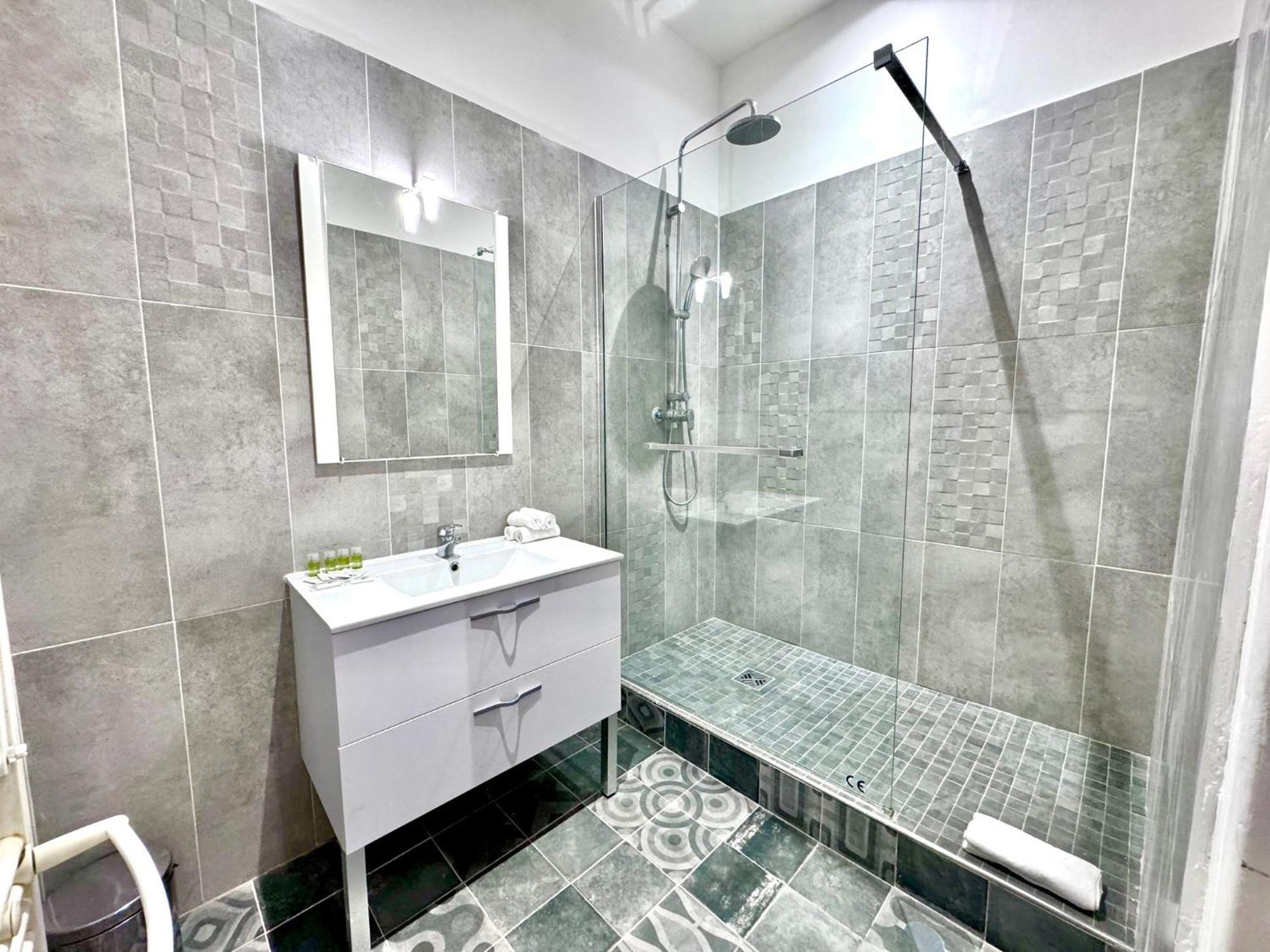 Aparthotel Riviera - Pont Vieux 2 - Old Town - Charm 2 Bedrooms Apartement Ac - 5Mn Beach 니스 외부 사진